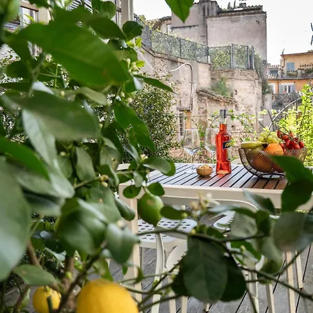 Elegant Terrace Piazza Navona * ローマ